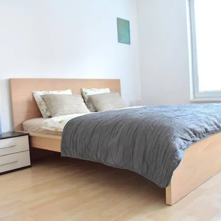 Modern - Airport 8mins Apartmán Praha
