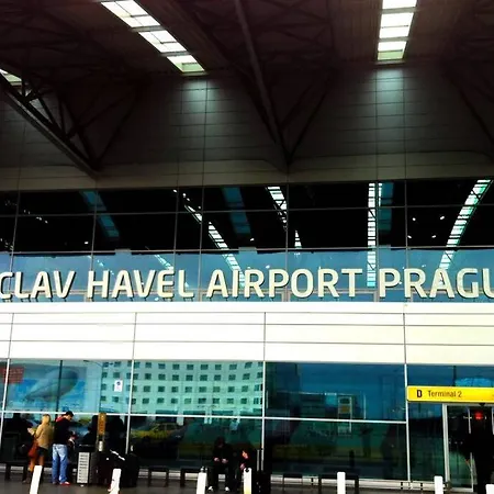Modern - Airport 8mins